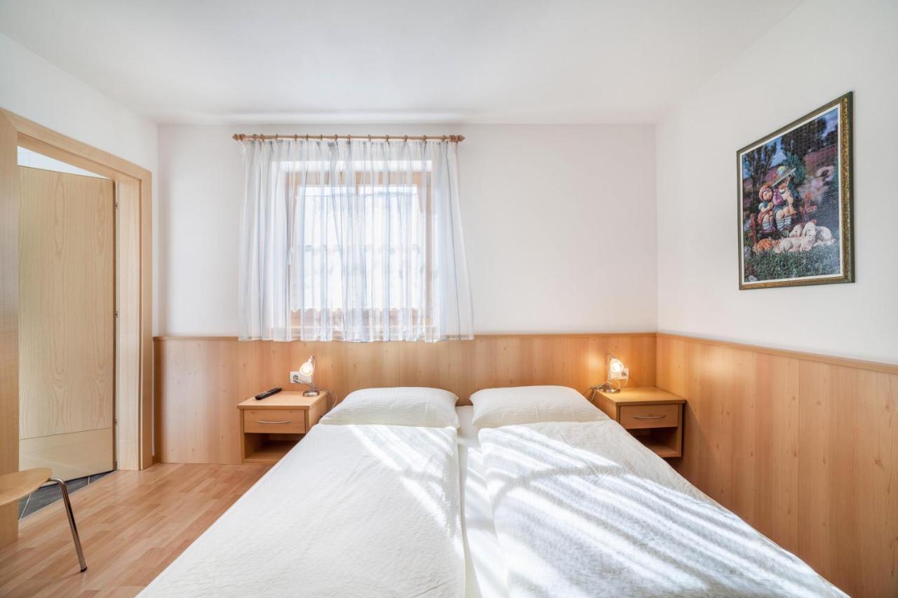 Parigger Apt Zirbe Racines Kültér fotó